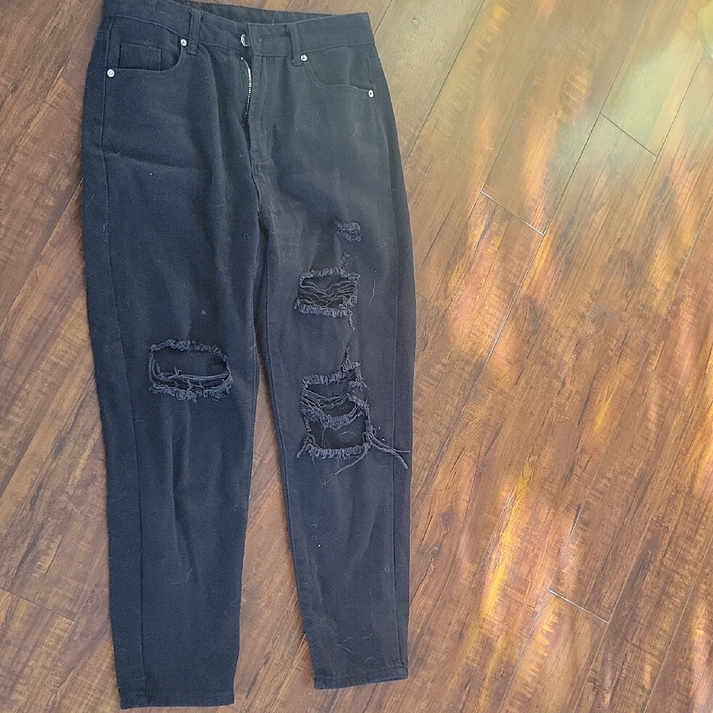 SHEIN Women's Black Ripped Skinny Jeans